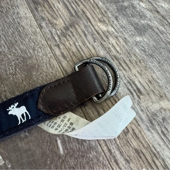 Abercrombie Classic Moose Canvas Belt - Navy & White - Picture 3 of 9